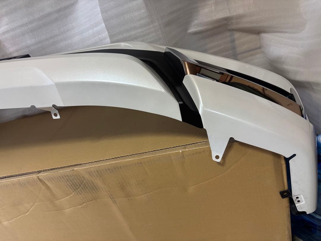 純正　モデリスタ　トヨタ ランドクルーザー300 フロントスポイラー