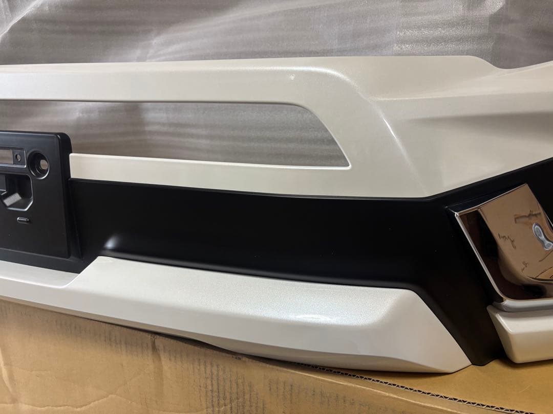 純正　モデリスタ　トヨタ ランドクルーザー300 フロントスポイラー