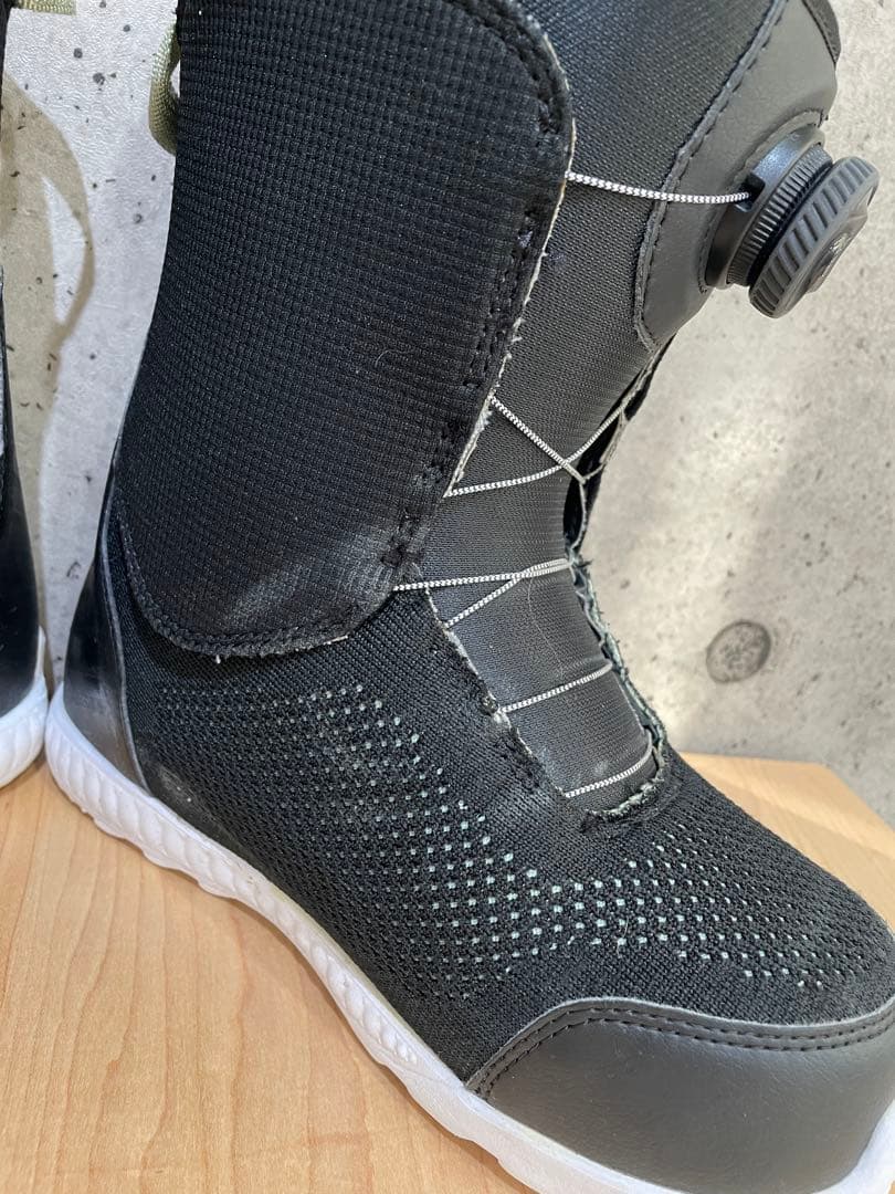 バートン　RITUAL LTD ダブルBOA 24.5センチ