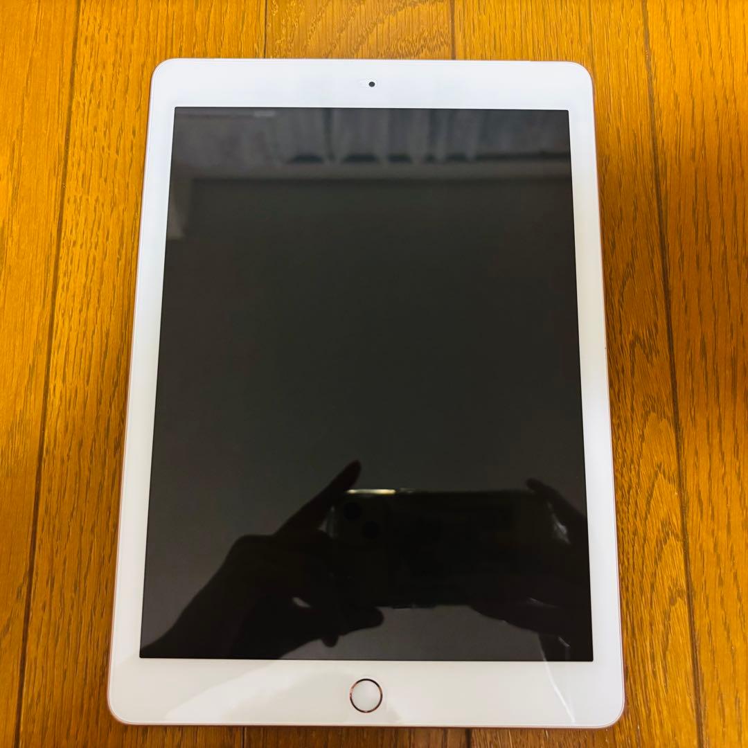 iPad (第6世代) ゴールド 32GB