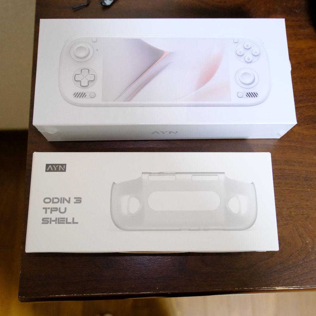 AYN Odin3 8GB/128GB ブラック TPUカバー付き