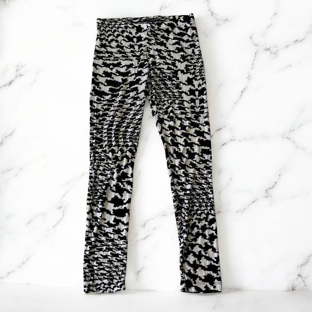 ALEXANDER MQUEEN レギンス　総柄　パンツボトムス　アレキサンダー