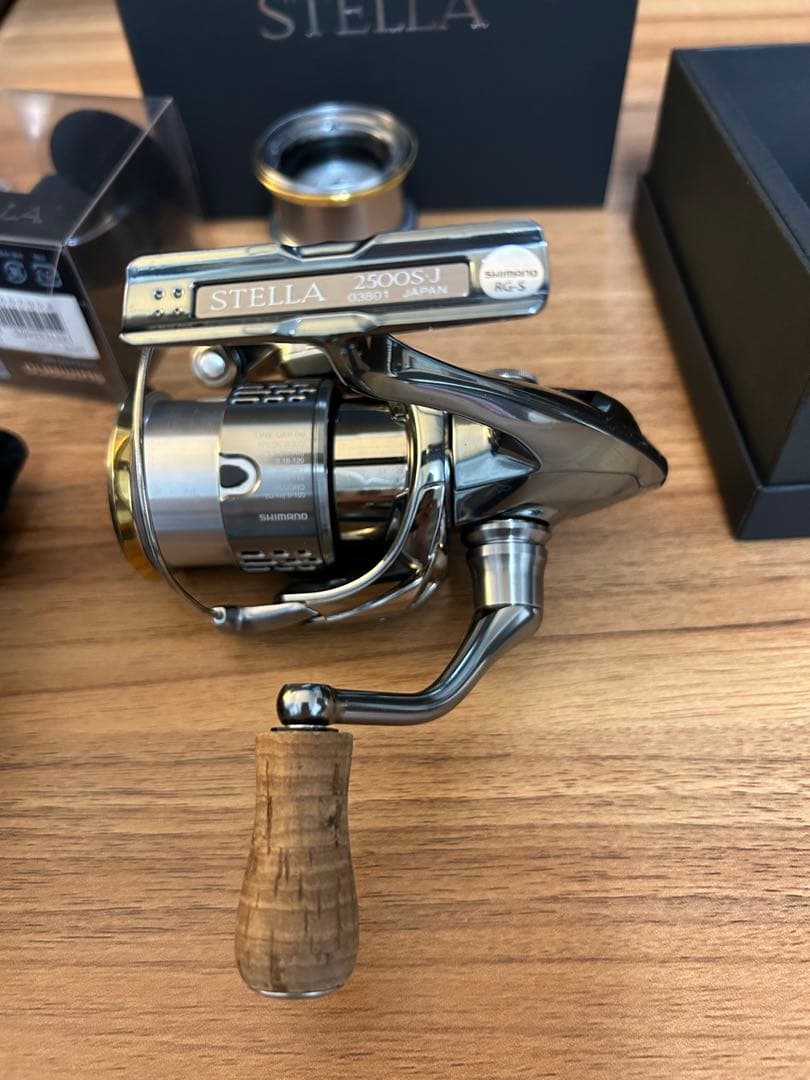 【早い者勝ち】　【値下げ可能】　18 ステラ　替えスプール　コルクノブ