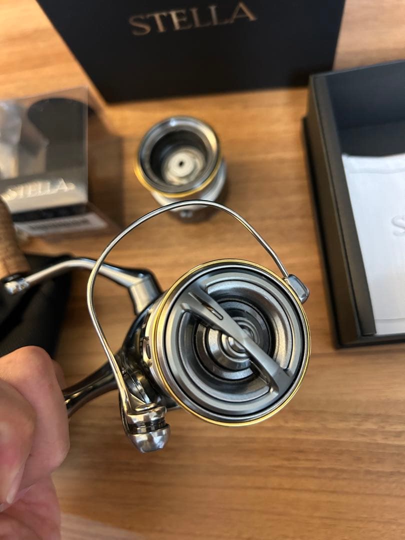 【早い者勝ち】　【値下げ可能】　18 ステラ　替えスプール　コルクノブ