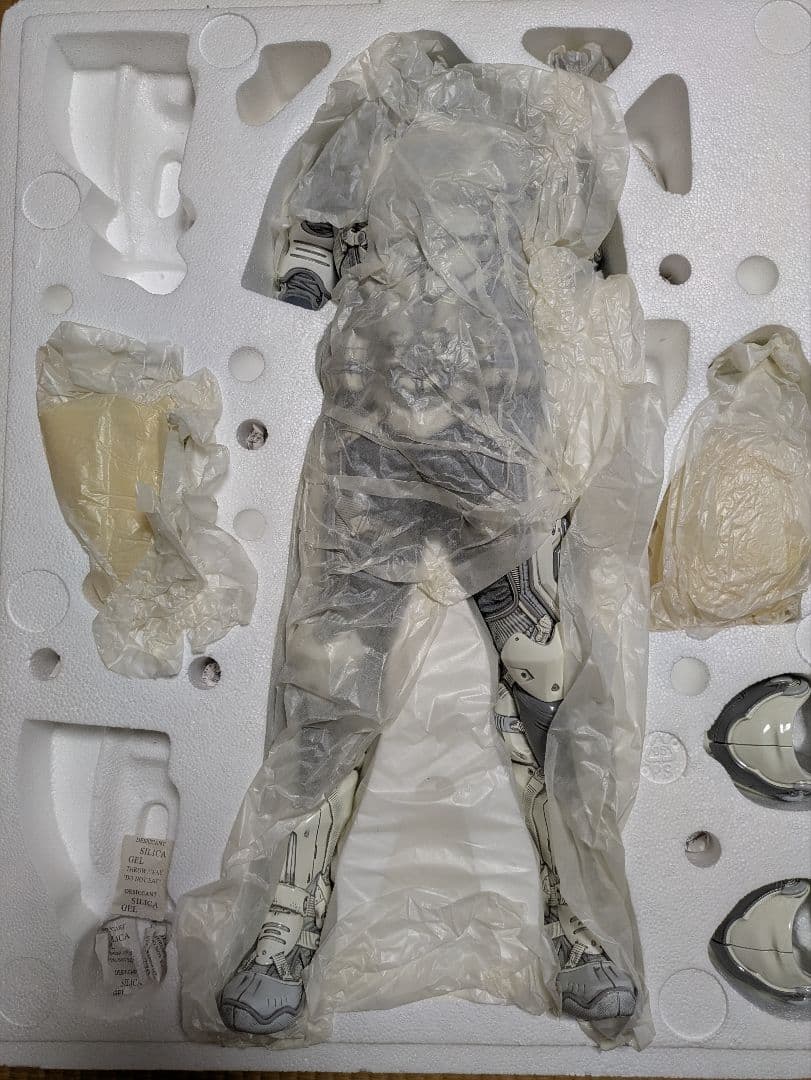 アーカム・ナイト バットマンビヨンド　ホワイトバージョン　プライムワンスタジオ