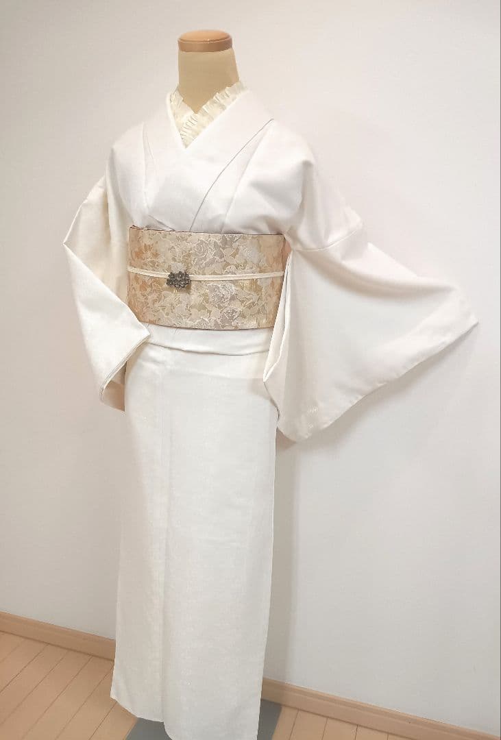 洗える色無地　花唐草地紋　ジャガード織　袷 Ｍサイズ