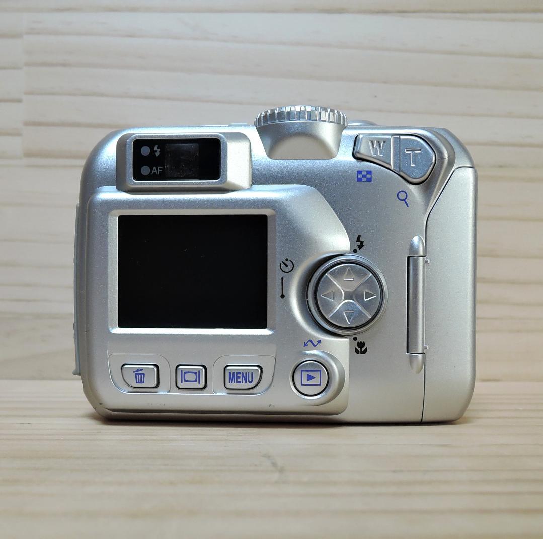 【美品】Nikon COOLPIX 2100 コンデジ カメラ　《動作確認済》