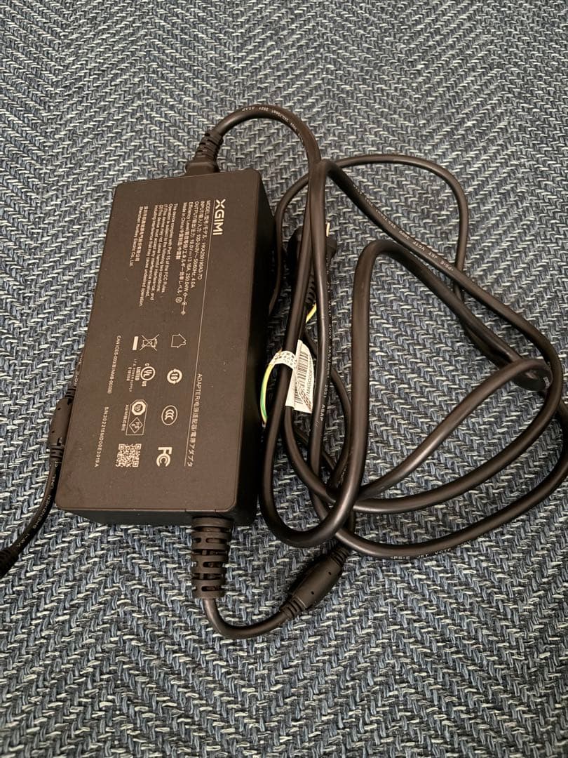 XGIMI Horizon XK03K ホームプロジェクター