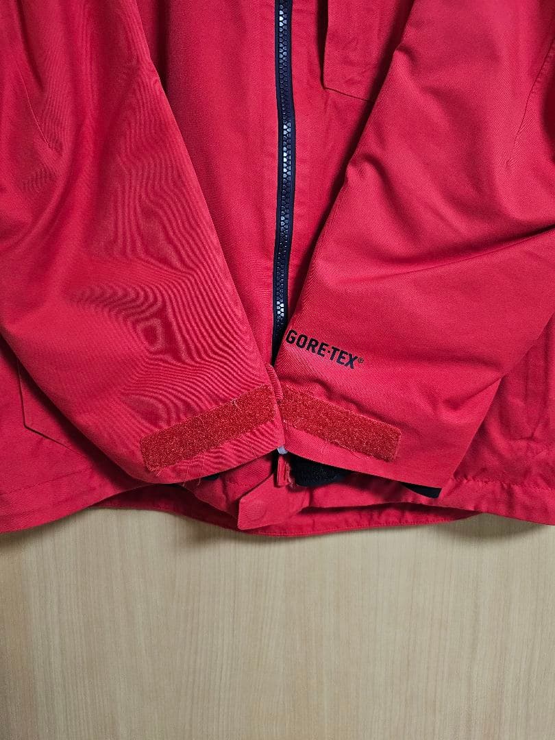 BURTON ak GORE-TEX ジャケット　レディース　Mサイズ