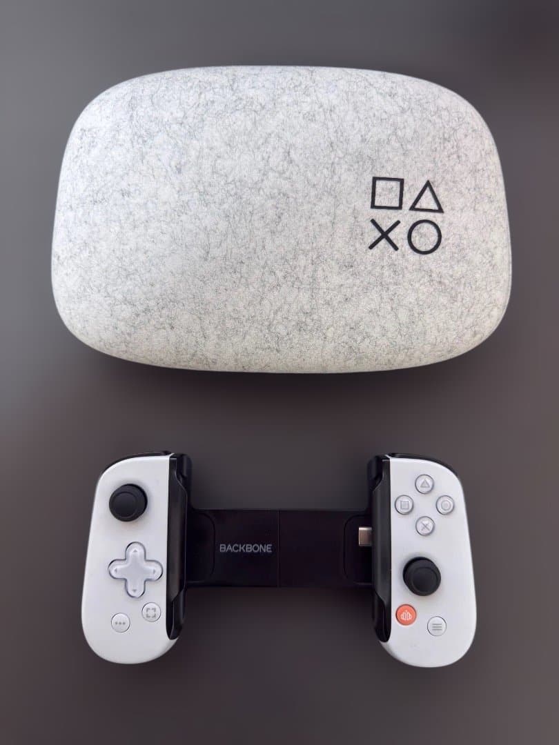 BACKBONE One PS 第2世代 USB-C (箱無し)＋ケース