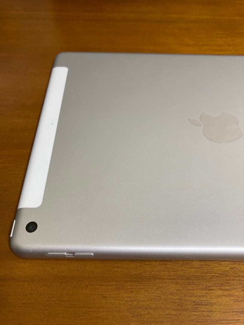 Apple iPad (第7世代) 32GB セルラーモデル バッテリ状態91%