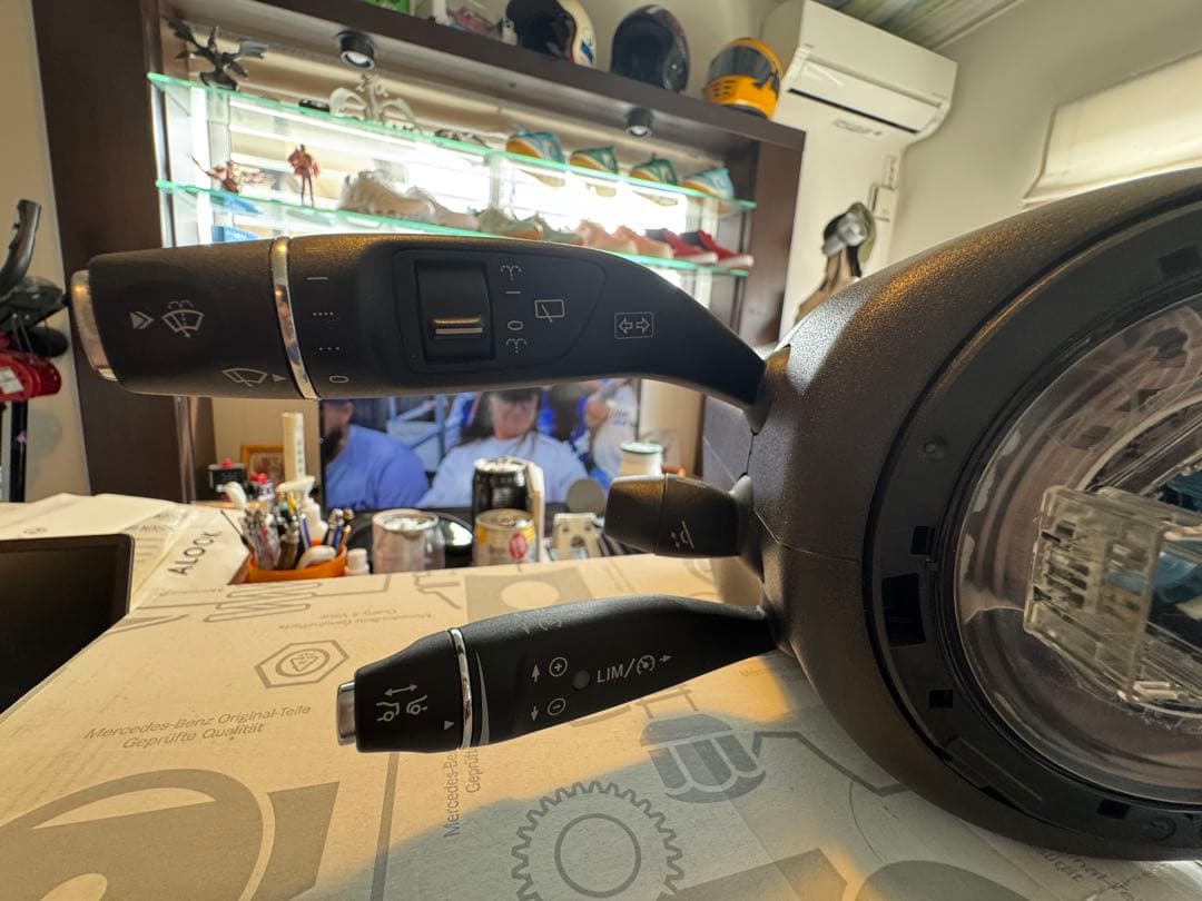 Mercedes GLK350 ステアリングコラムモジュール（ストック）