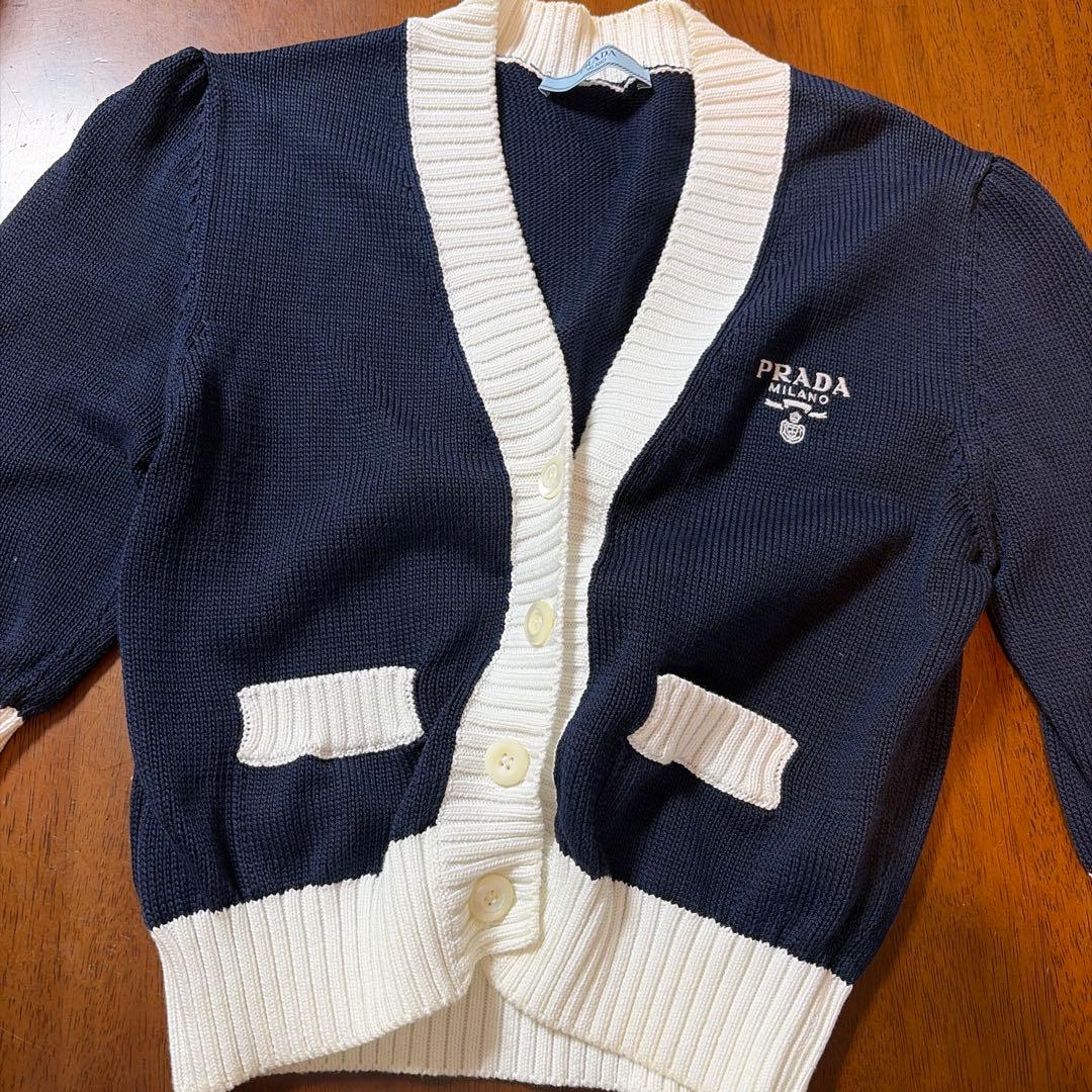 プラダ　カーディガン36