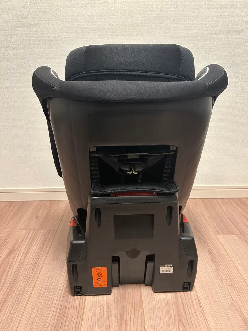 西松屋ターンレジェ チャイルドシート B-903 FIX-ST