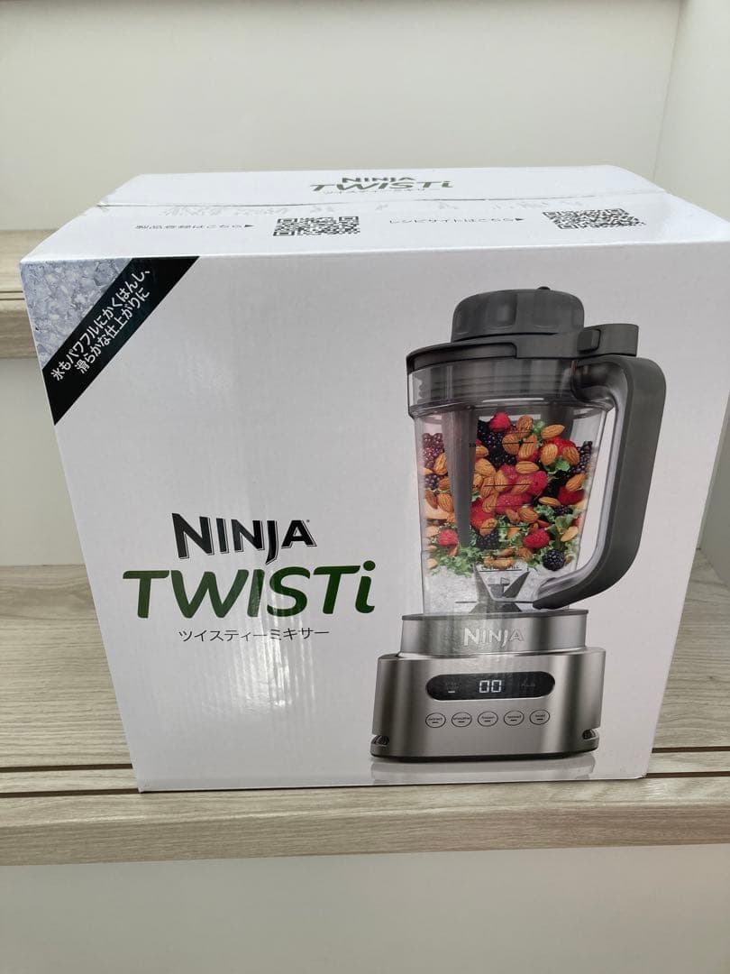 【新品未使用】Ninja TWISTi ジューサー・ミキサー