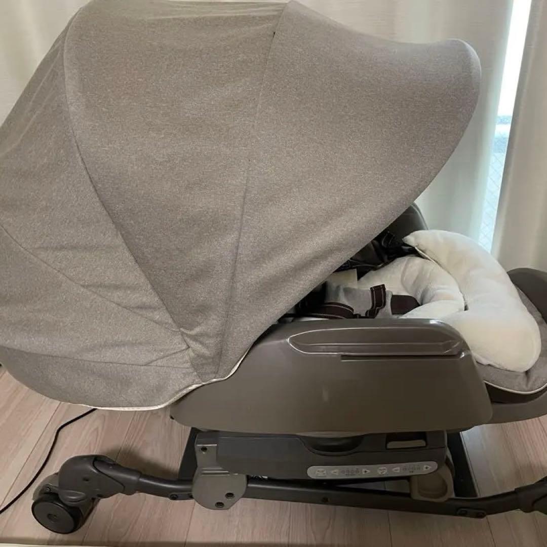 【電動】コンビ　ネムリラAUTO SWING BEDi おやすみドーム