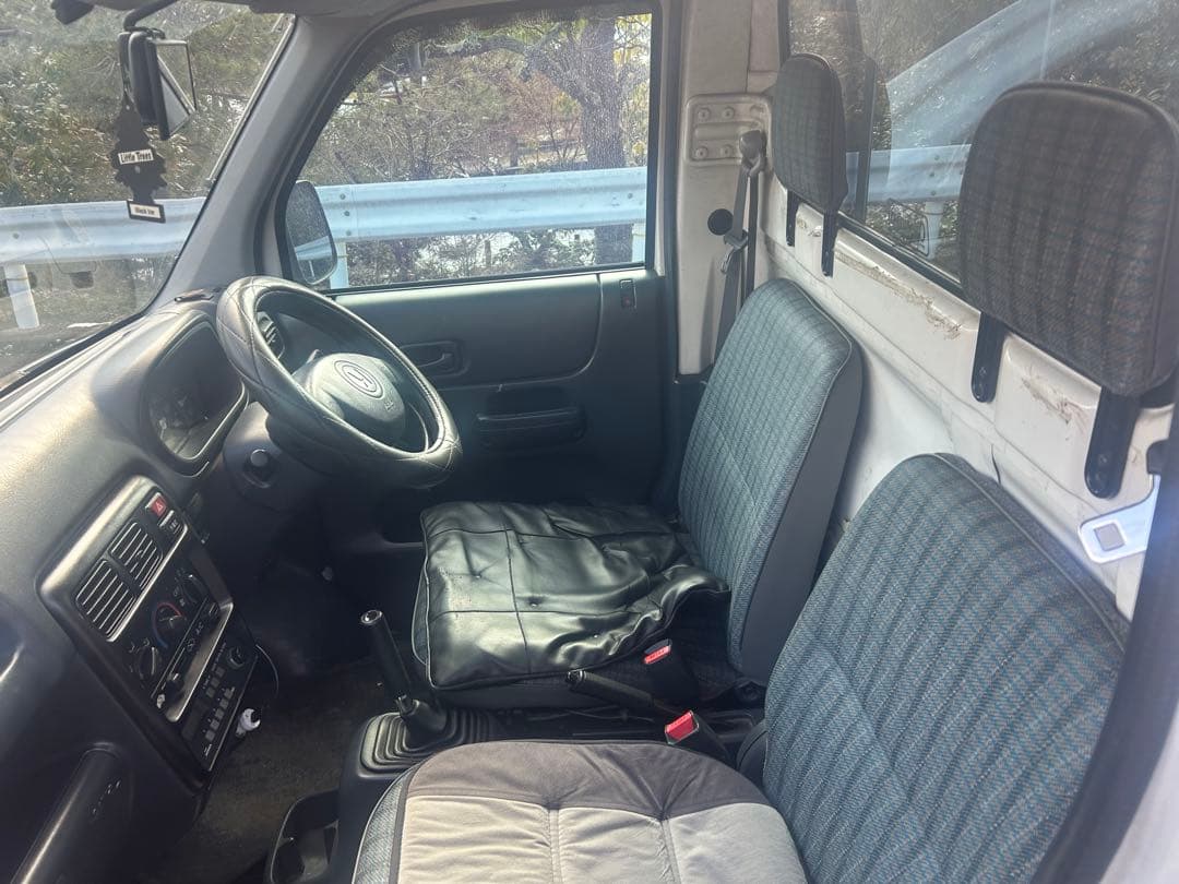 ホンダ　アクティ　軽トラ　4WD アルミホイールスタッドレス乗せ