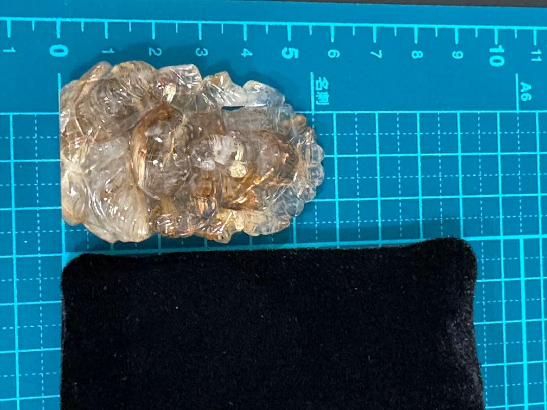 ルチルクォーツ　ガネーシャ像　太陽放射タイタンルチル　ルチルクオーツ