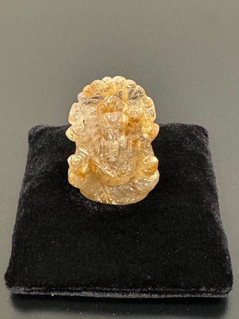 ルチルクォーツ　ガネーシャ像　太陽放射タイタンルチル　ルチルクオーツ