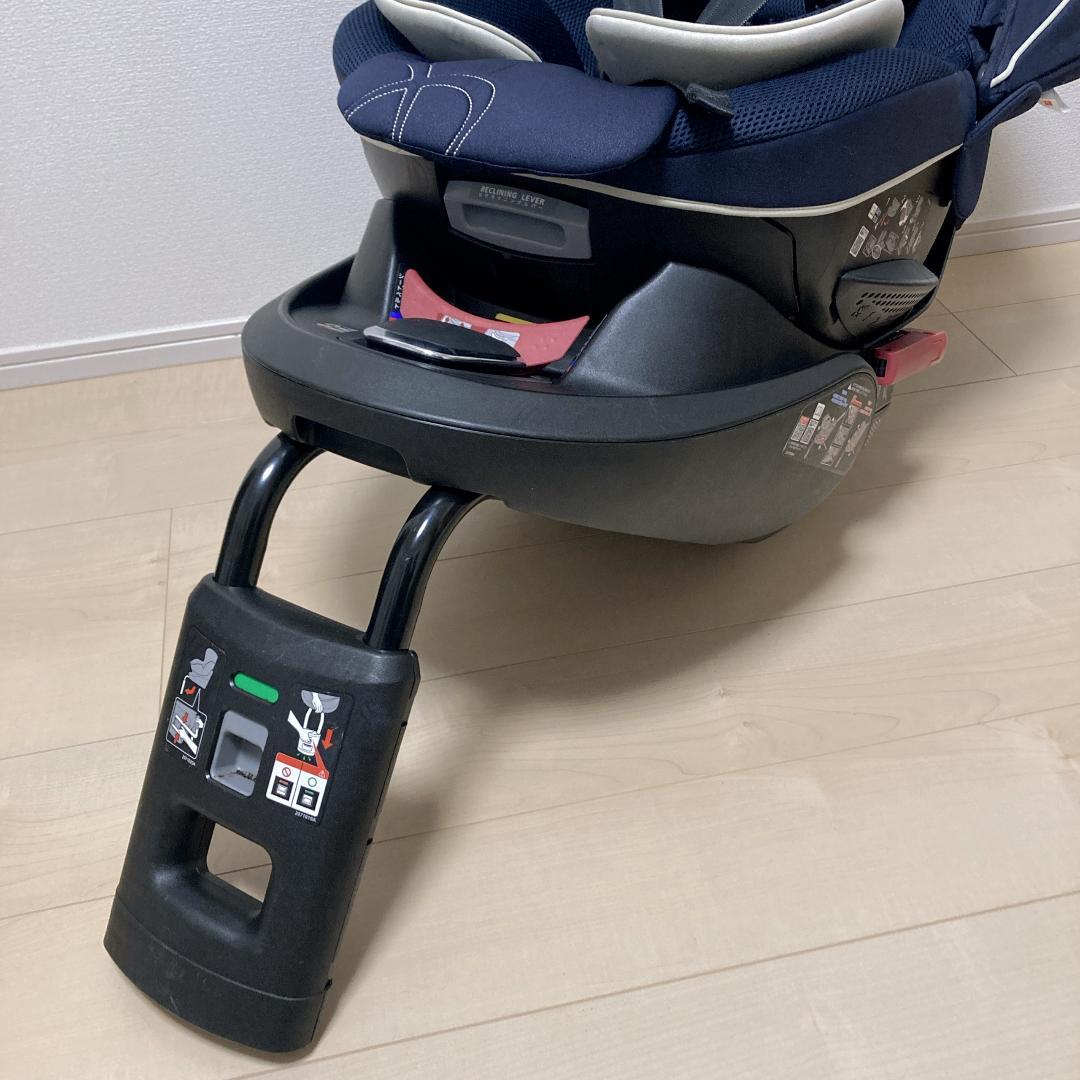 エールベベ クルット5s グランス 回転式チャイルドシート AB920 ネイビー
