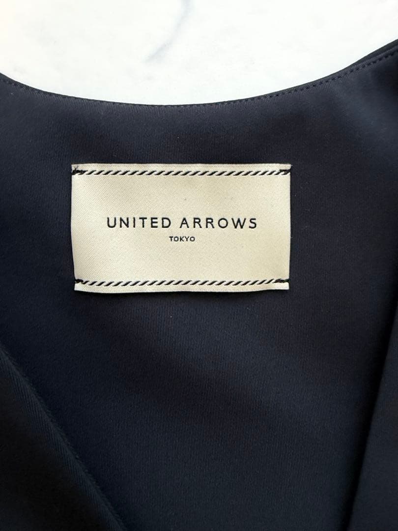 完売品　UNITED ARROWS SPONGY ミドルベスト 38 ネイビー