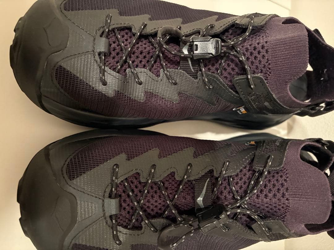 ホカオネオネ　HOKA ストラップサンダル　ホパラ2