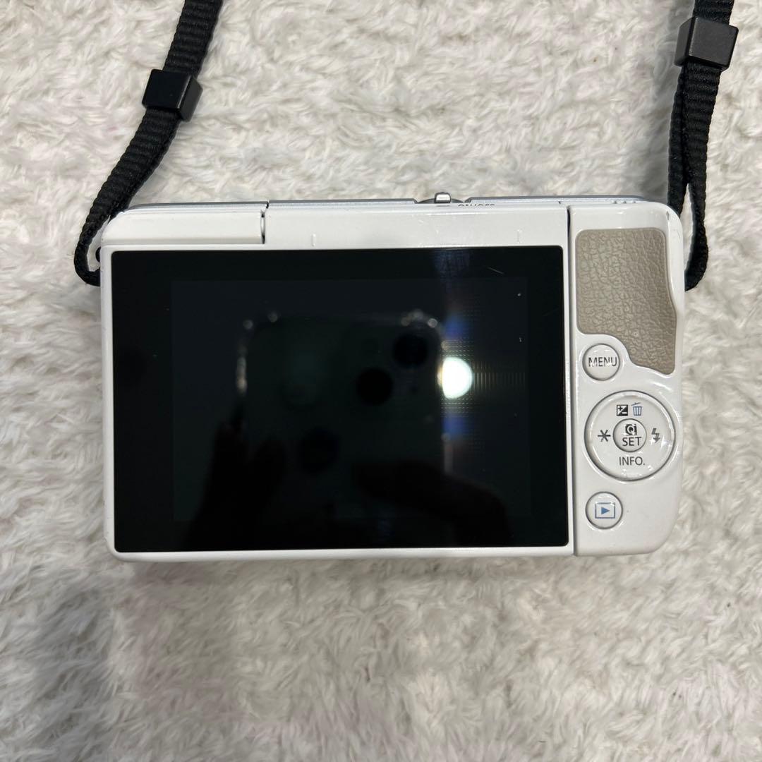 時間限定値下げカメラCanon.EOS M10