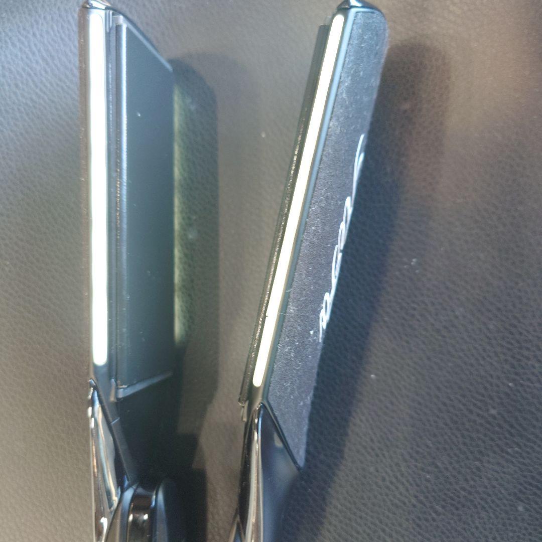 m*e様 ReFa パワーストレートアイロン プロ 　ブラック　2025年製