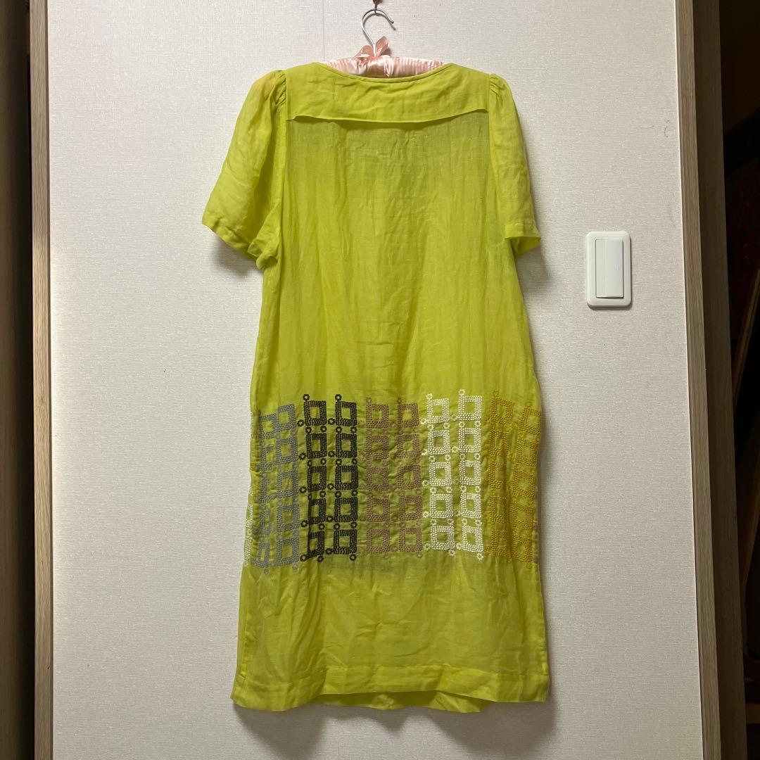 mina perhonen 刺繍入り ライトグリーンチュニック 半袖