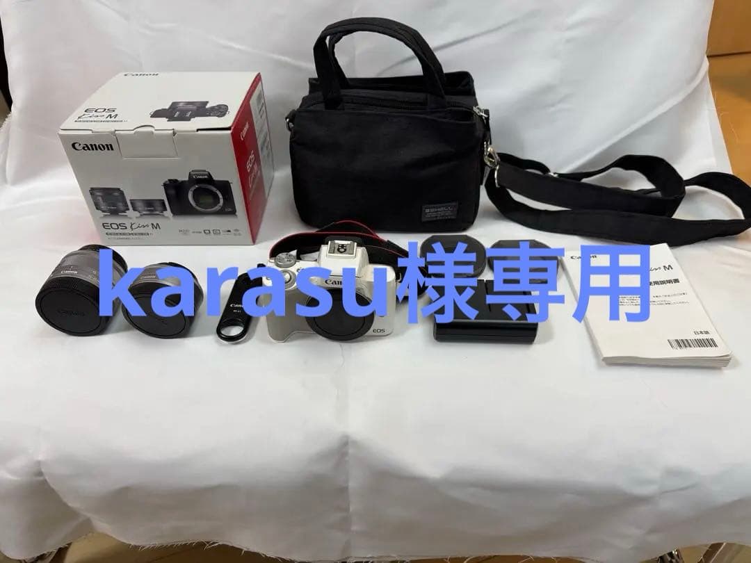 canon EOS Kiss M ダブルレンズ リモコン付♪カメラバック付♪