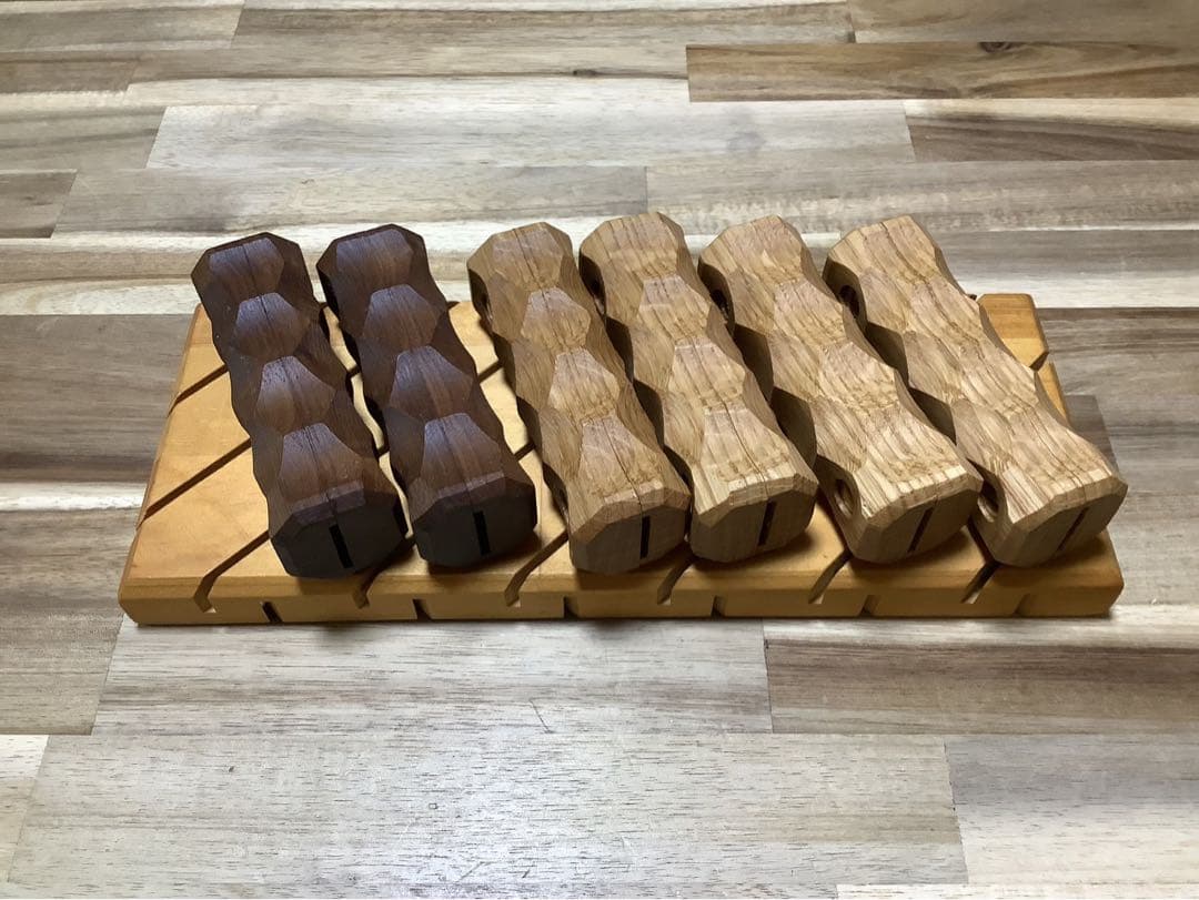 世界の陸亀シェルフコンテナ用名栗加工グリップウォールナットホワイトオーク