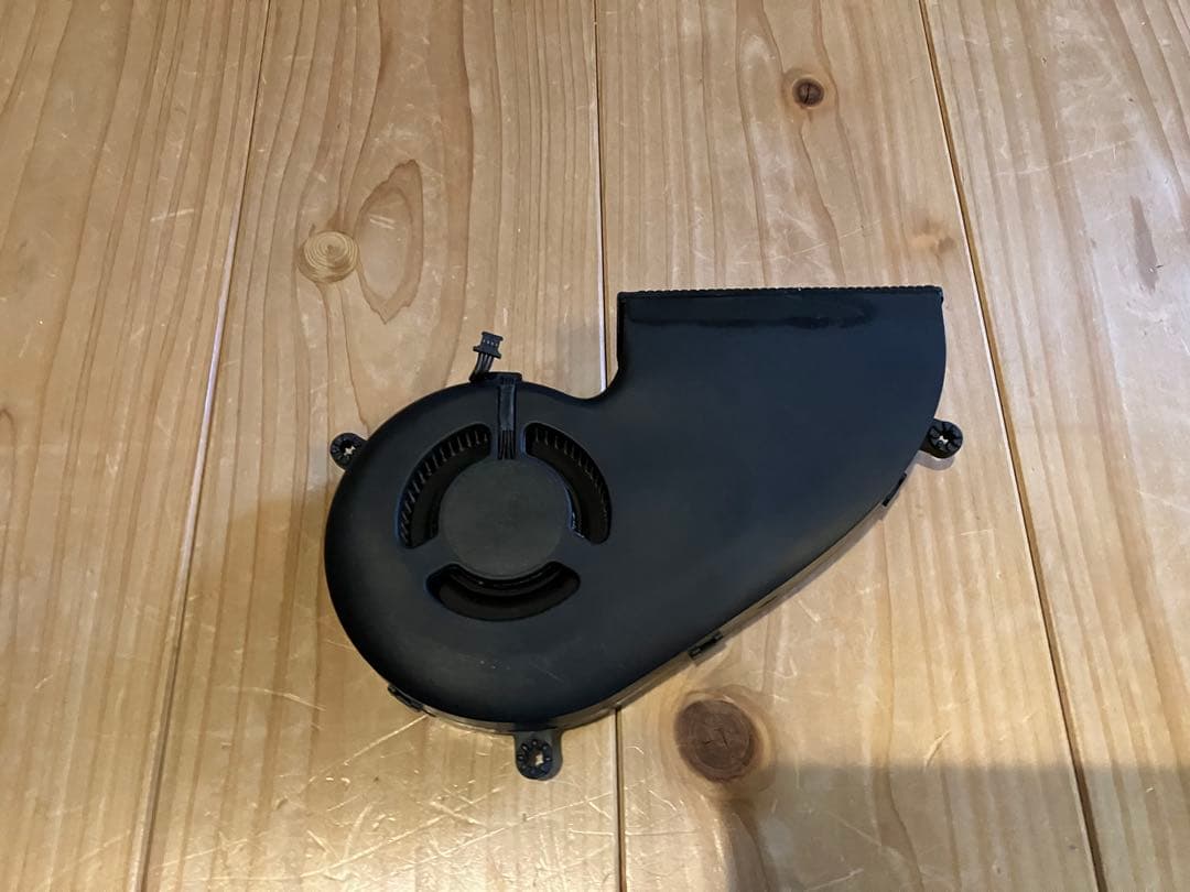 iMac retina5k 27 inch Late2015マザーボードとファン