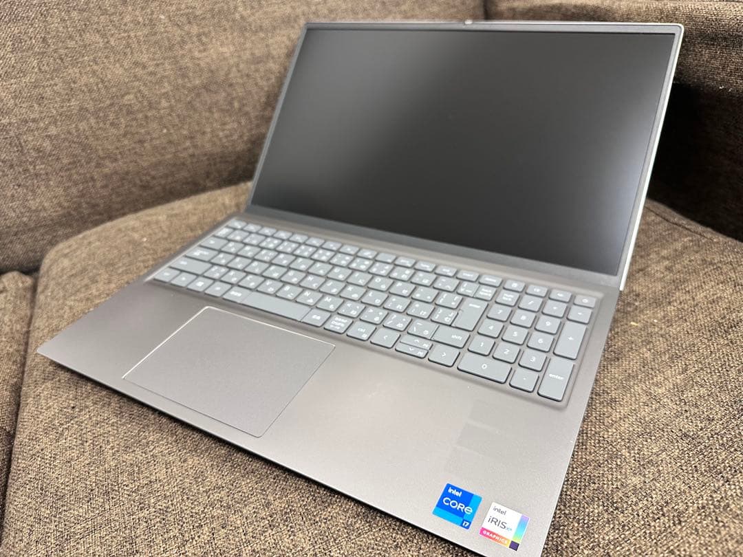 Dell Ins 15.6インチ ノートi7-11370H 16GB 1TB