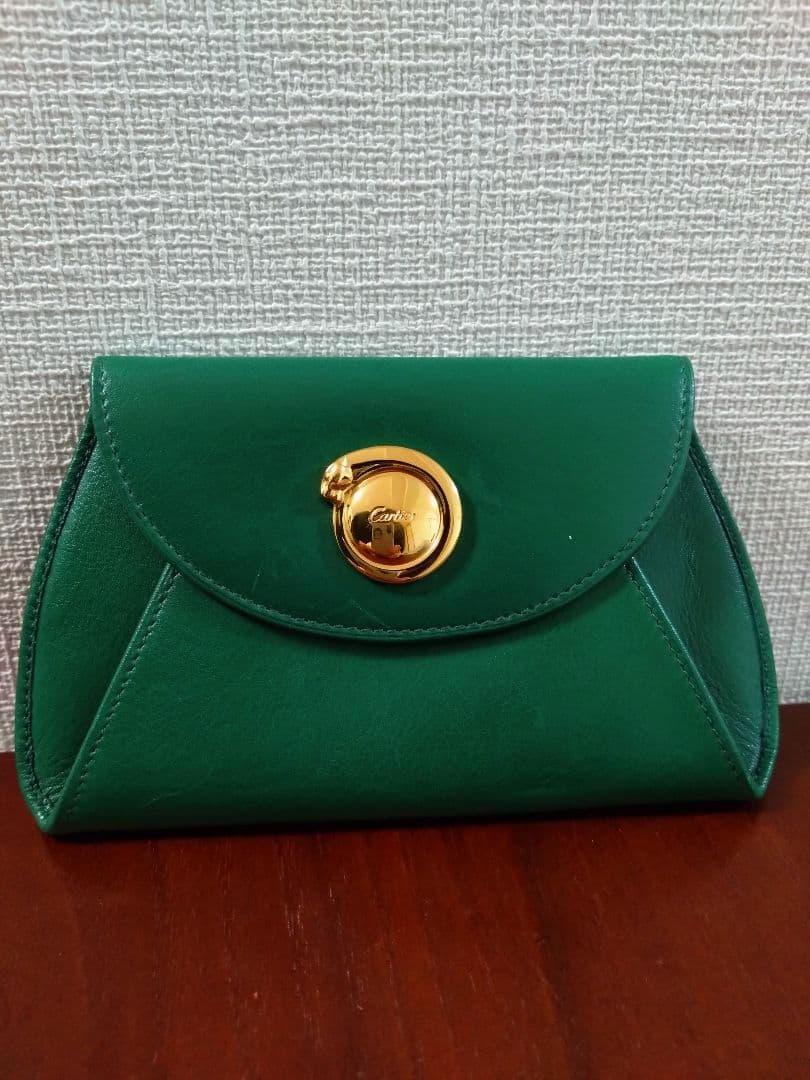 【美品】カルティエ　cartier パンテール　小銭入れ　グリーン　希少色