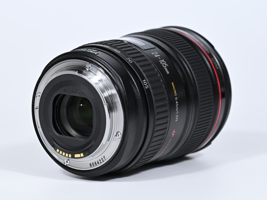 【ほぼ新品】キヤノン　Canon EF 24-105mm F4 L IS USM