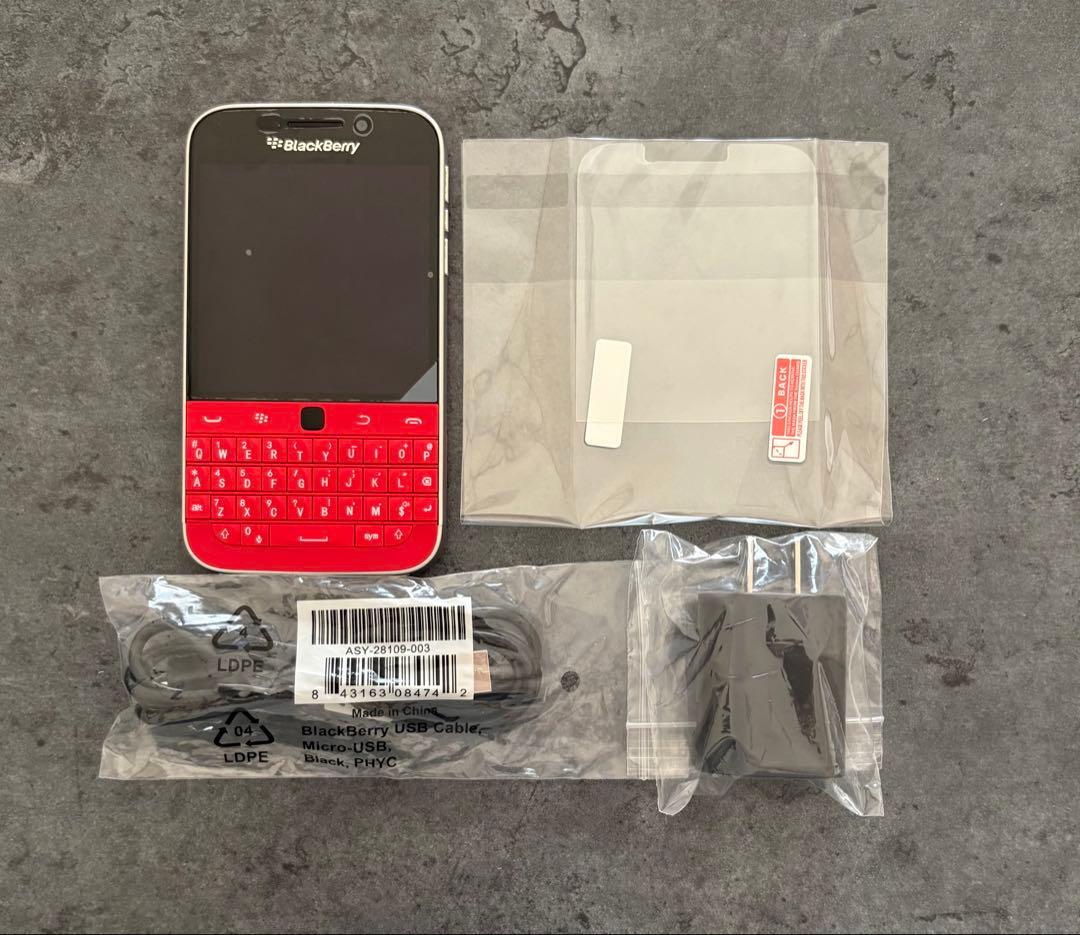 新品 BlackBerry ブラックベリー Q20 Classic クラシック