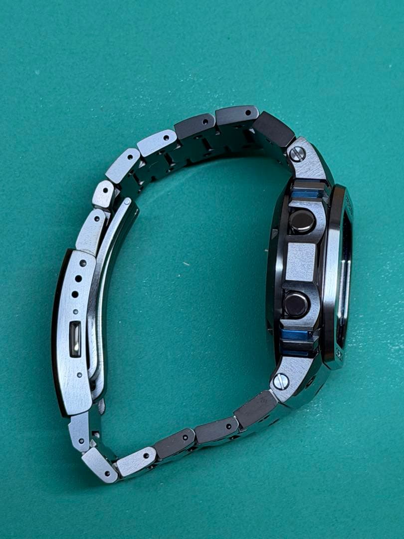 時計 MRG-B5000BA-1JR