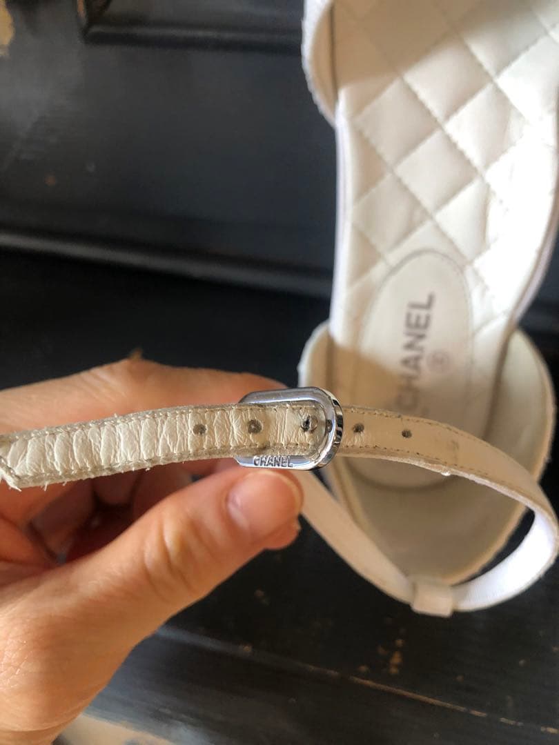 CHANEL フラットシューズ ホワイト/ブラック