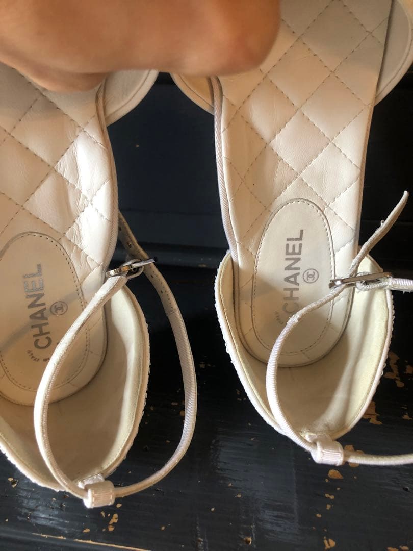 CHANEL フラットシューズ ホワイト/ブラック