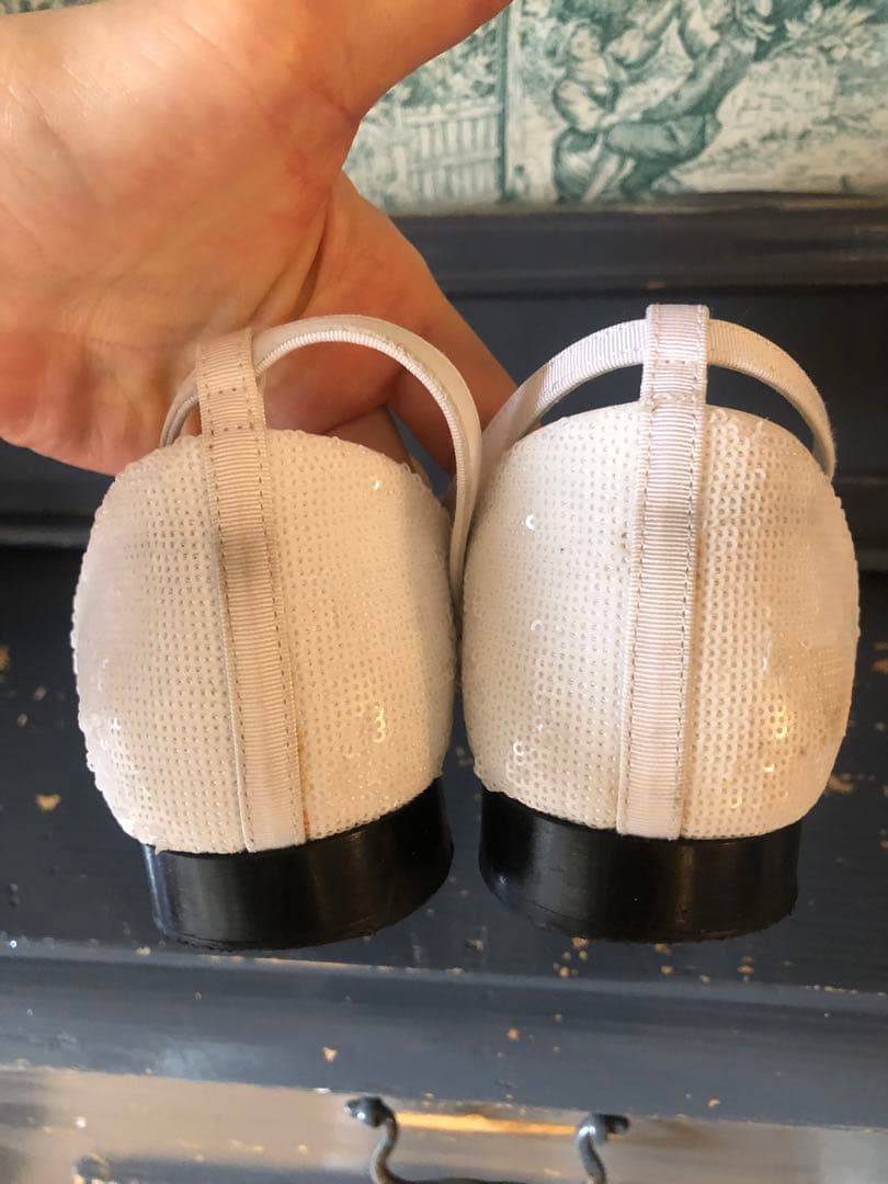 CHANEL フラットシューズ ホワイト/ブラック