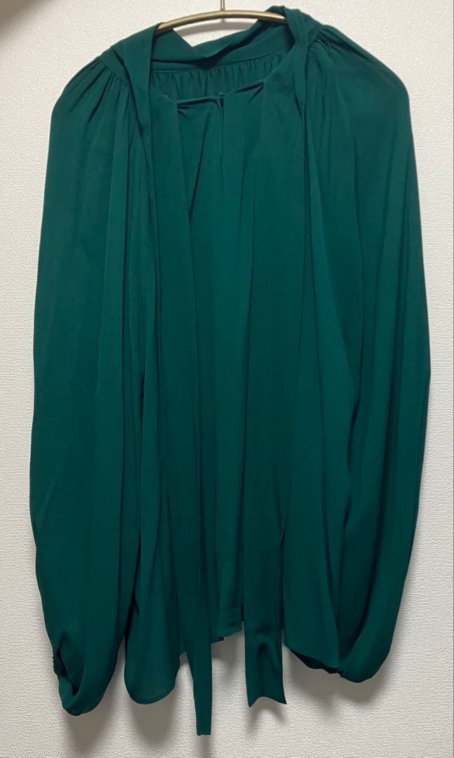 美品★ドゥーズィーエムクラス GGシルクブラウス★グリーン