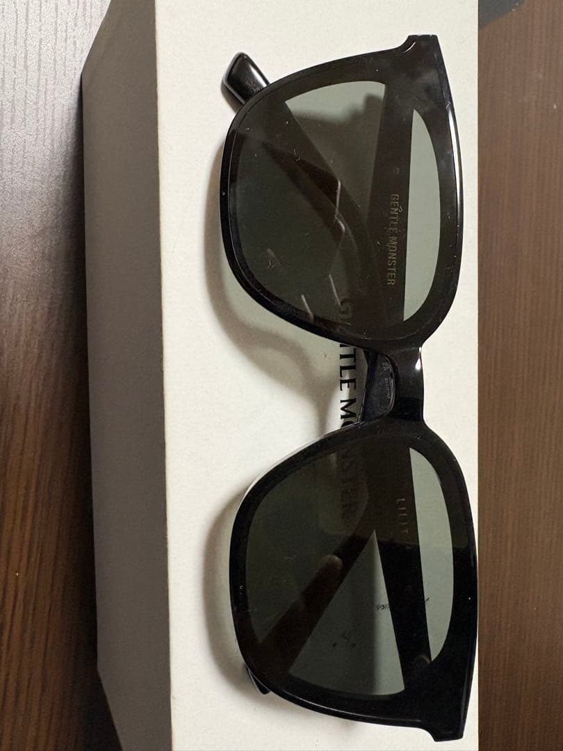 GENTLE MONSTER ブラック LILIT サングラス