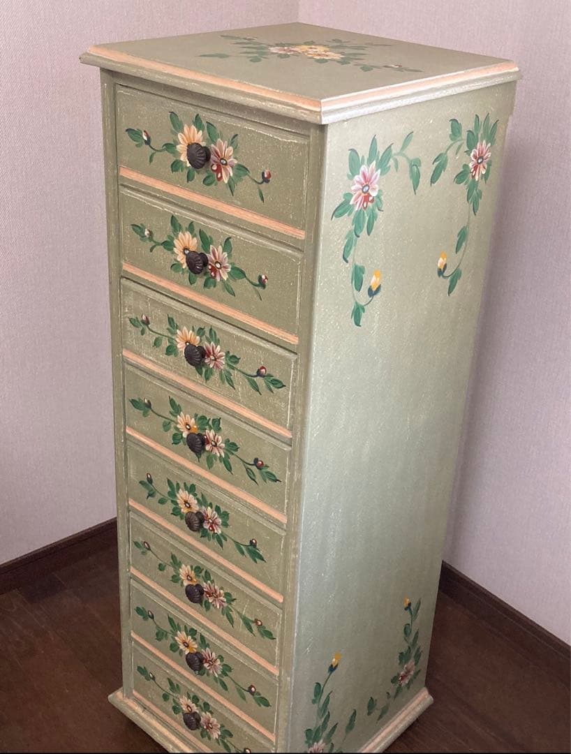 トールペイントの収納チェスト 鏡付き