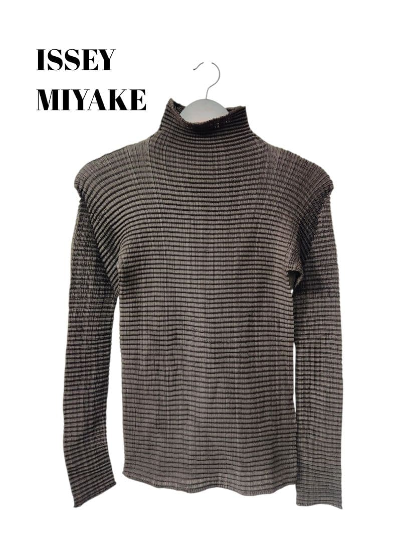 1111181　ISSEY MIYAKE　ハイネック　カットソー