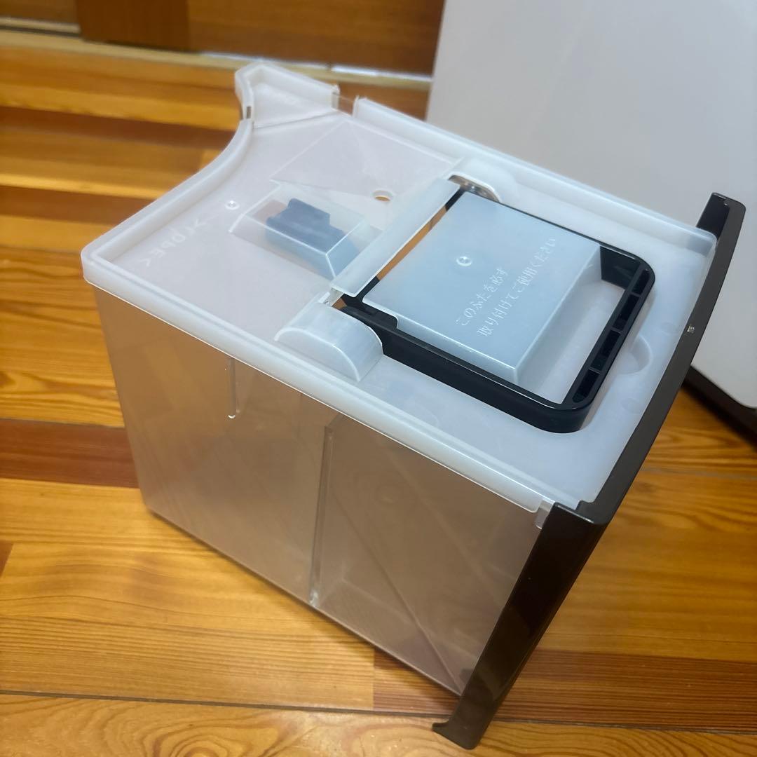 2020年製　コロナ衣類乾燥除湿機　CD-H1820