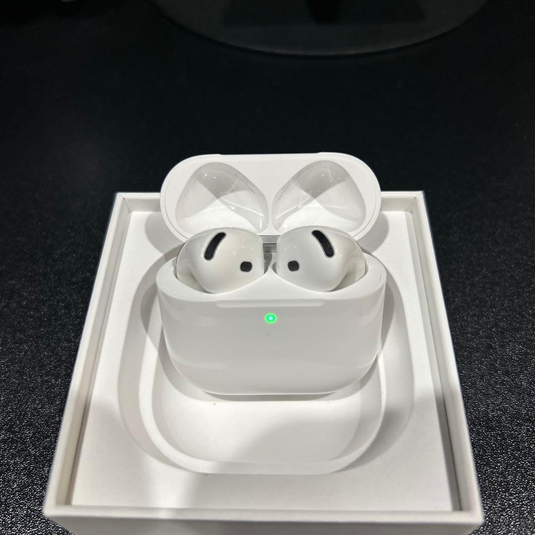 AirPods 4 本体 アクティブノイズキャンセリング ケースと掃除セット