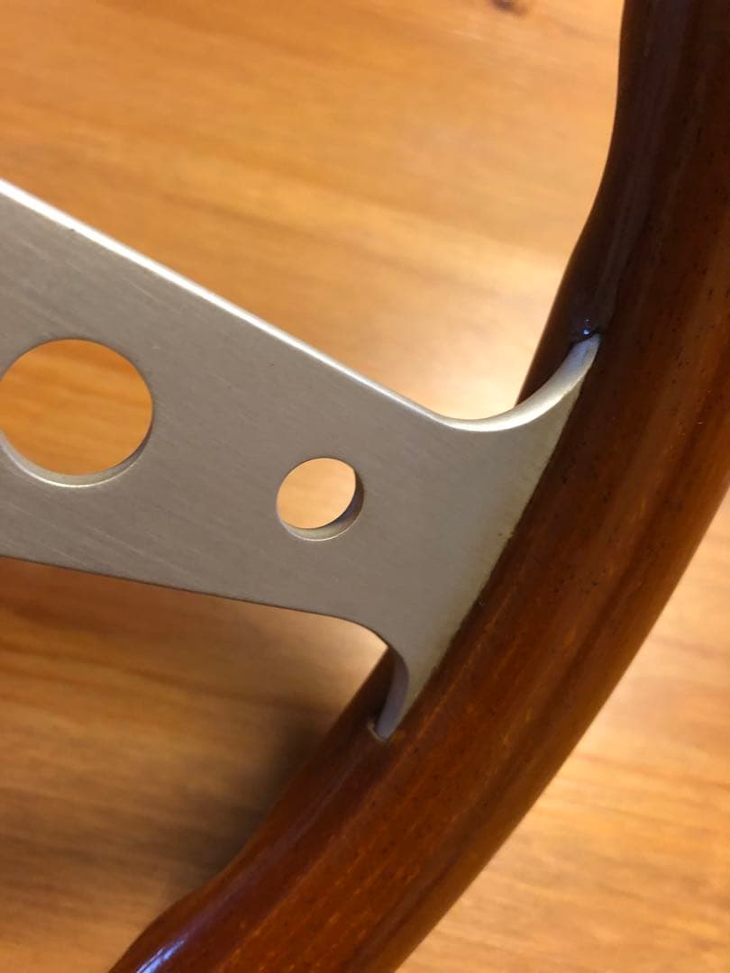 MOMO モモ　ウッドステアリング