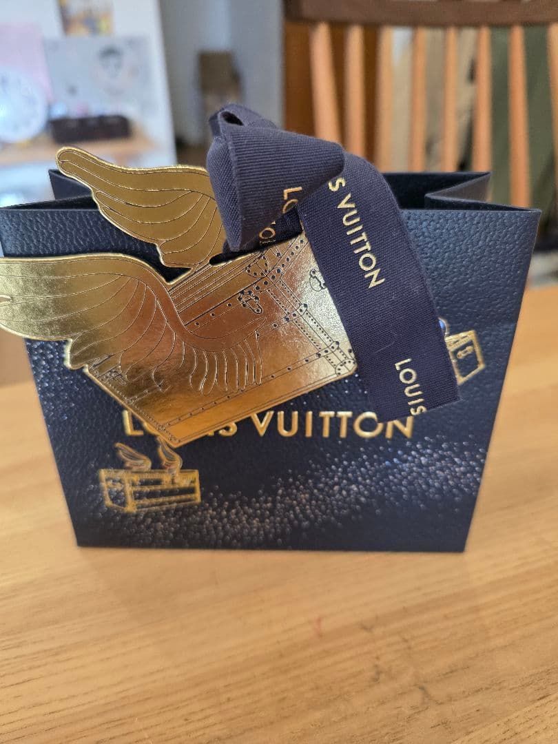 ルイヴィトン　新作　バームリップ　【新品】