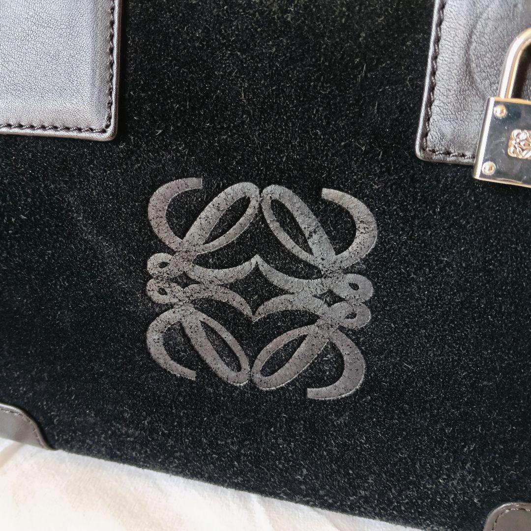 LOEWE アマソナ 28　スエード　ブラック　黒