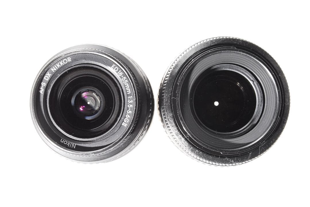 シャッター数2873回 Nikon D5600 ダブルレンズセット